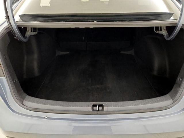 Photo of 2022 Celestite Toyota Corolla