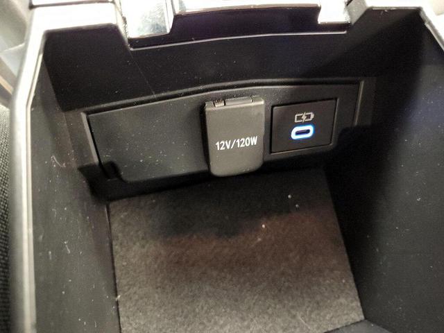 Photo of 2022 Celestite Toyota Corolla