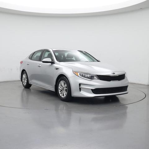 Photo of 2017 Sparkling Silver Kia Optima