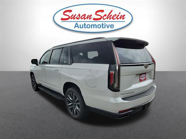 Photo of 2021 Crystal White Tricoat Cadillac Escalade ESV