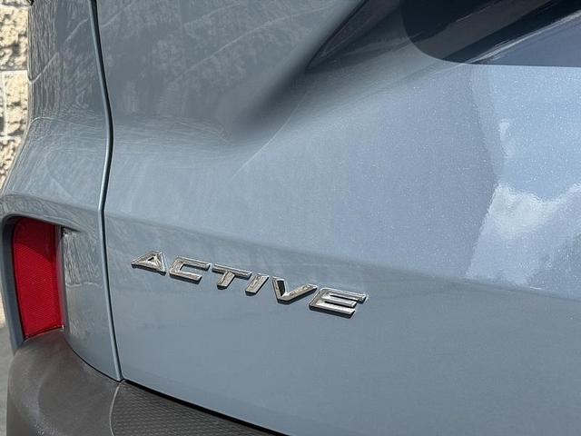 Photo of 2024 Vapor Blue Ford Escape
