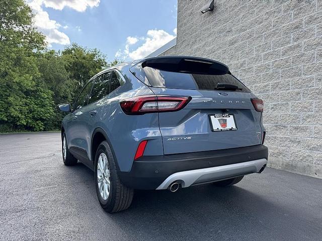 Photo of 2024 Vapor Blue Ford Escape