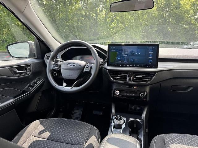 Photo of 2024 Vapor Blue Ford Escape