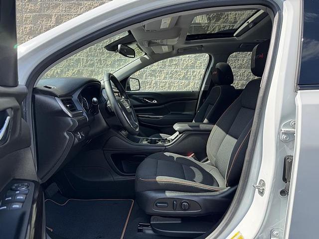 Photo of 2023 Summit White GMC Acadia