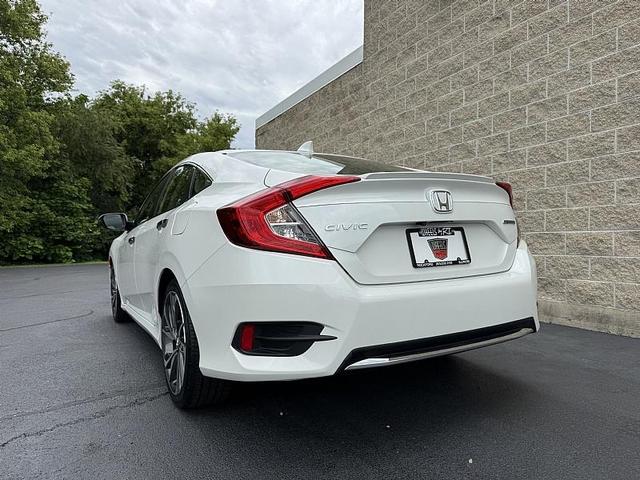 Photo of 2019 Platinum White Pearl Honda Civic