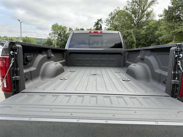 Photo of 2025 Granite Crystal Clearcoat Metallic RAM 2500