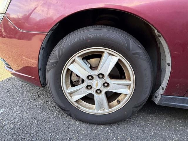 Photo of 2004 Sport Red Metallic Chevrolet Malibu Maxx