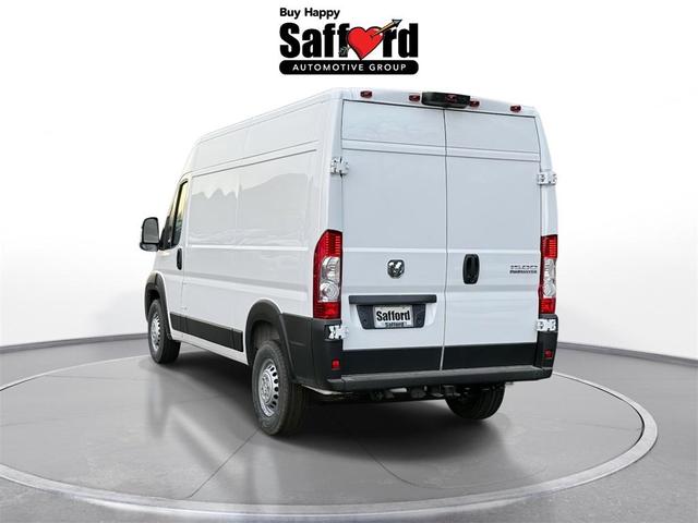 Photo of 2025 Bright White Clearcoat RAM ProMaster 1500