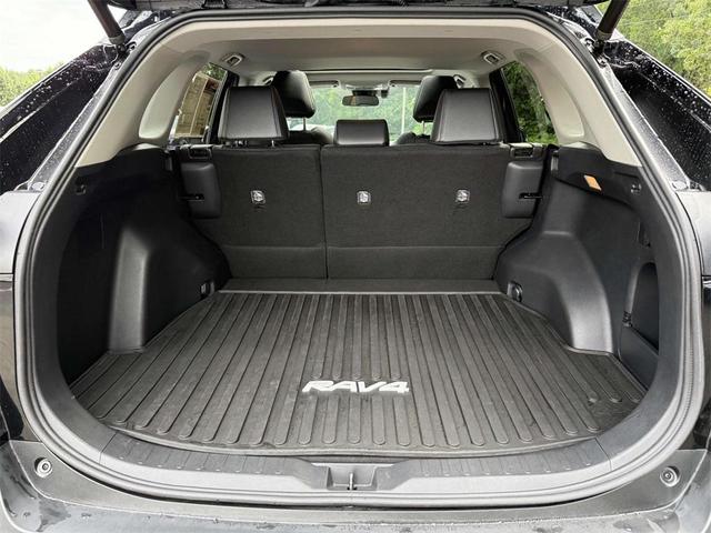 Photo of 2021 Midnight Black Toyota RAV4