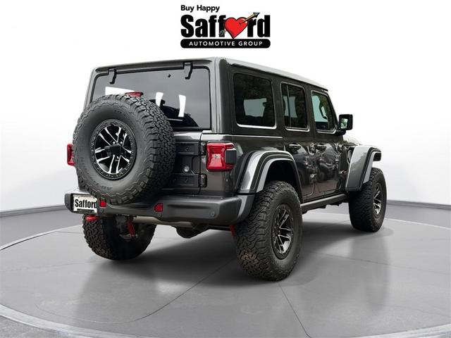 Photo of 2025 Granite Crystal Clearcoat Metallic Jeep Wrangler