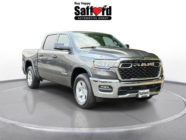 Photo of 2025 Granite Crystal Clearcoat Metallic RAM 1500