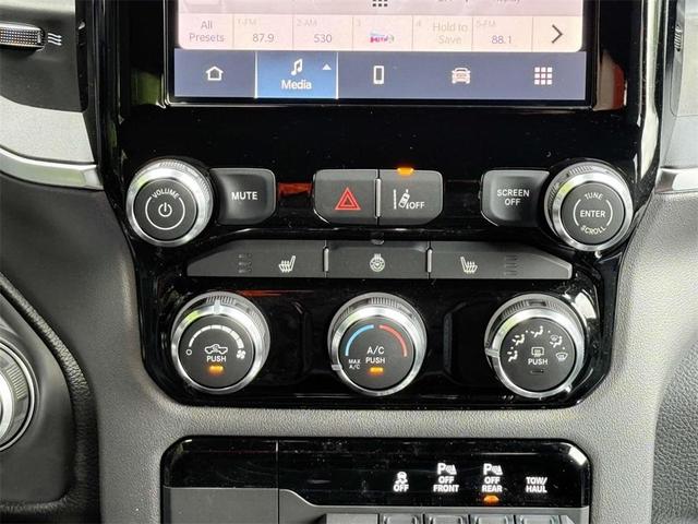 Photo of 2025 Granite Crystal Clearcoat Metallic RAM 1500