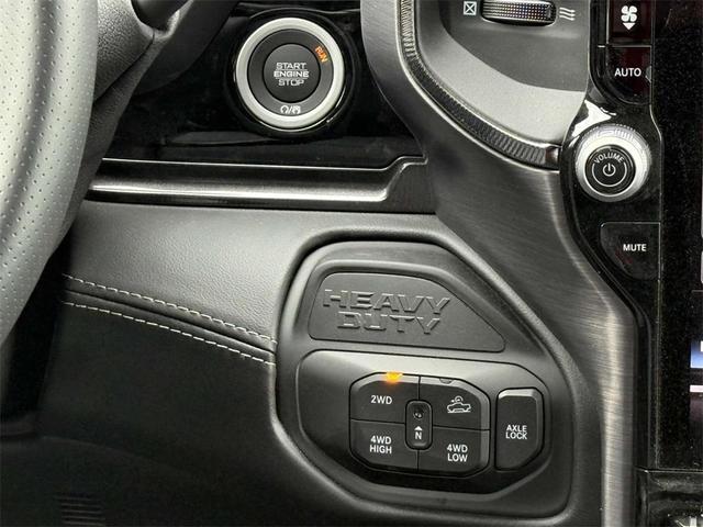 Photo of 2025 Granite Crystal Clearcoat Metallic RAM 2500