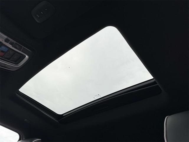 Photo of 2025 Granite Crystal Clearcoat Metallic RAM 2500