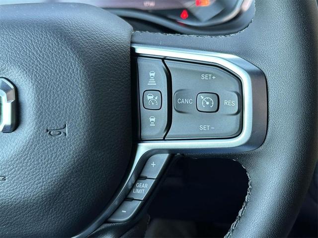 Photo of 2025 Granite Crystal Clearcoat Metallic RAM 1500