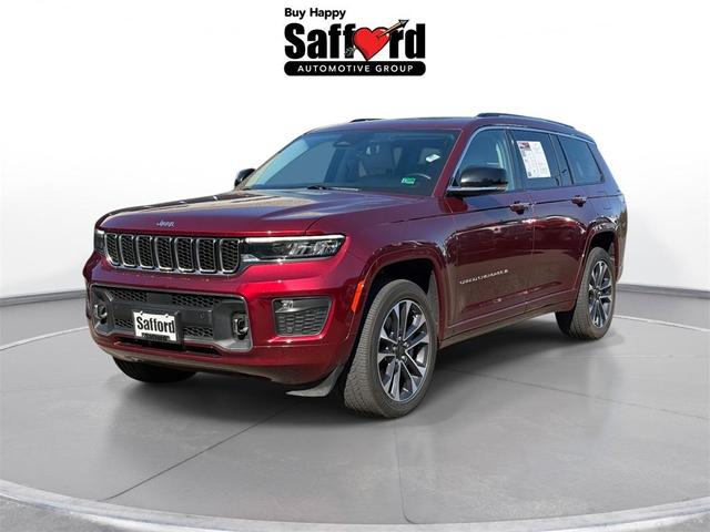 Photo of 2022 Velvet Red Pearlcoat Jeep Grand Cherokee L
