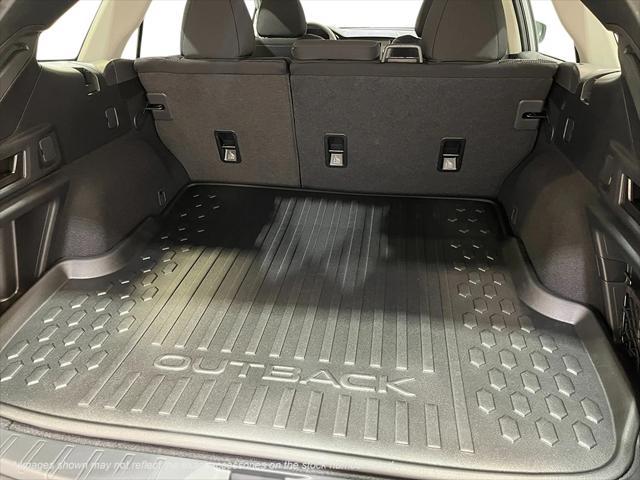 Photo of 2025 Ice Silver Subaru Outback