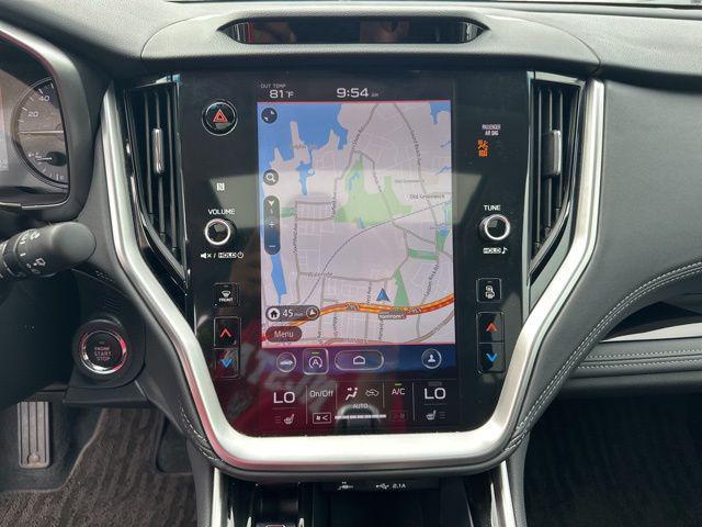 Photo of 2022 Ice Silver Metallic Subaru Outback