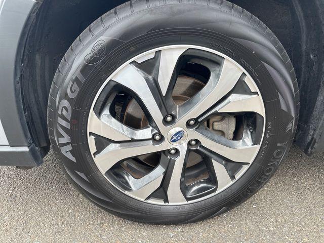 Photo of 2022 Ice Silver Metallic Subaru Outback