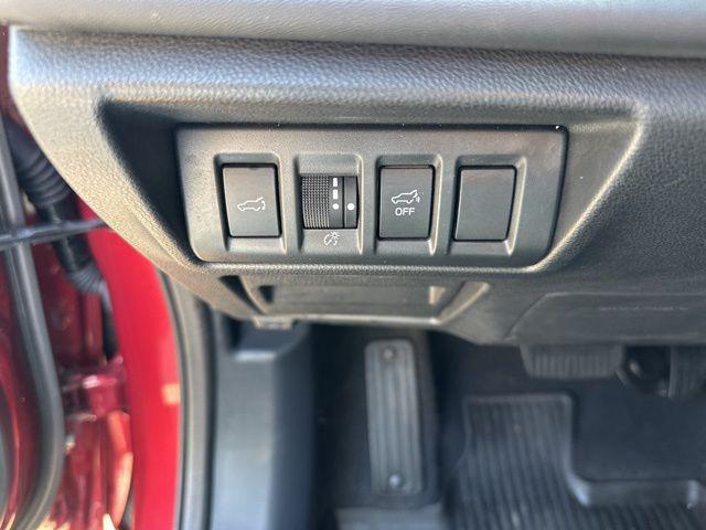 Photo of 2022 Crimson Red Pearl Subaru Outback