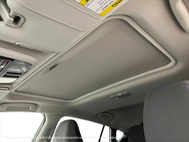 Photo of 2025 Crystal White Pearl Subaru Crosstrek