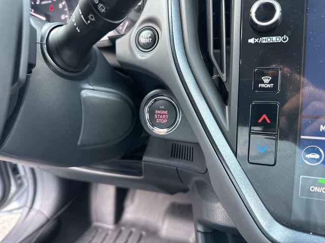 Photo of 2025 Ice Silver Metallic Subaru Crosstrek