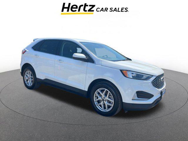 Photo of 2024 Oxford White Ford Edge