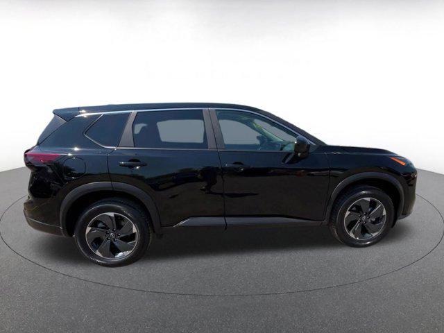 Photo of 2024 Super Black Nissan Rogue
