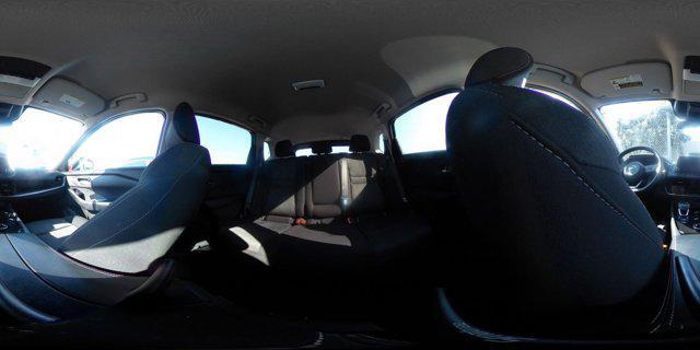 Photo of 2024 Super Black Nissan Rogue
