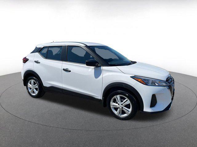 2024 Nissan Kicks