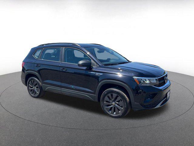 2024 Volkswagen Taos