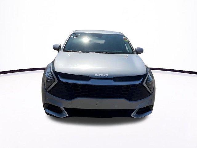 Photo of 2024 Steel Gray Kia Sportage