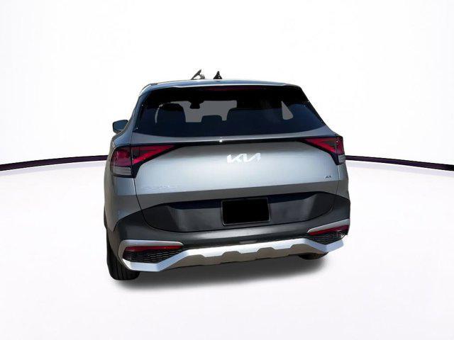Photo of 2024 Steel Gray Kia Sportage