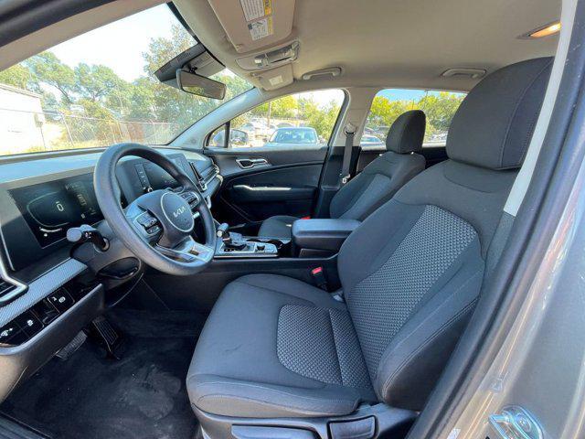 Photo of 2024 Steel Gray Kia Sportage