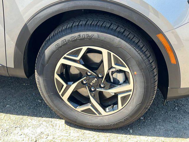 Photo of 2024 Steel Gray Kia Sportage