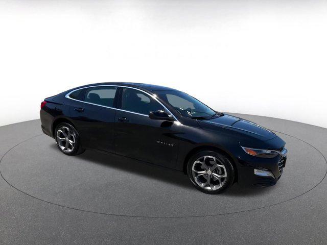 Photo of 2024 Mosaic Black Metallic Chevrolet Malibu