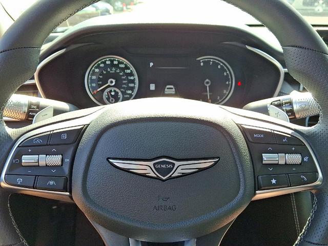 Photo of 2025 Makalu Gray Genesis G70