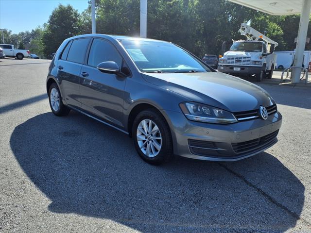 Photo of 2015 Platinum Gray Metallic Volkswagen Golf