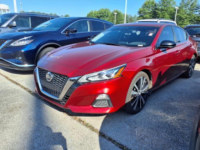 Photo of 2020 Scarlet Ember Nissan Altima