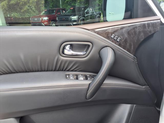 Photo of 2024 Aspen White Nissan Armada