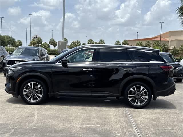Photo of 2025 Diamond Black INFINITI QX60