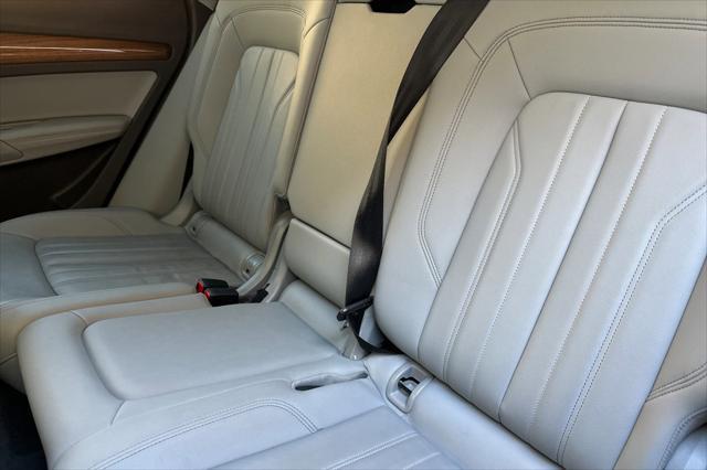 Photo of 2023 White Audi Q5