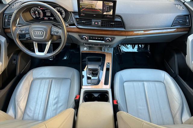 Photo of 2023 White Audi Q5