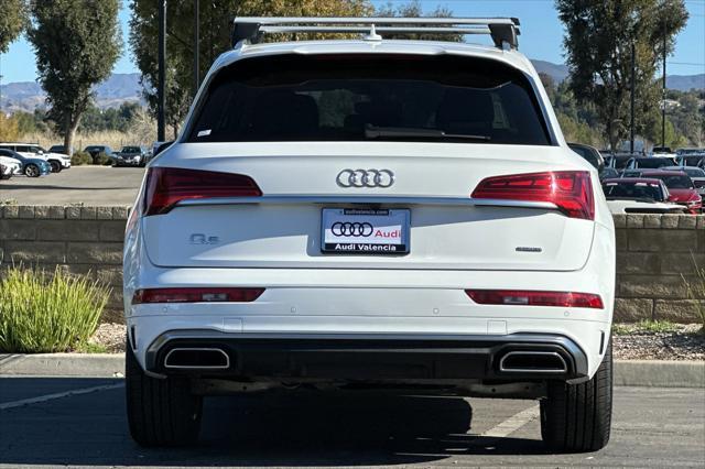 Photo of 2023 White Audi Q5