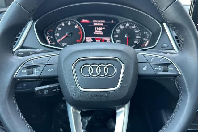 Photo of 2025 White Audi Q5