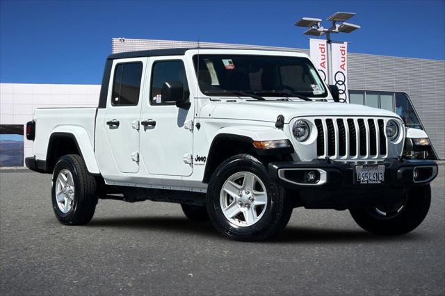 2023 Jeep Gladiator