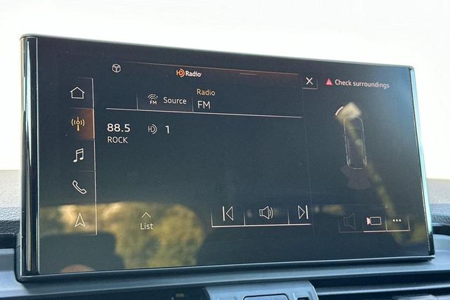 Photo of 2024 Silver Audi Q5
