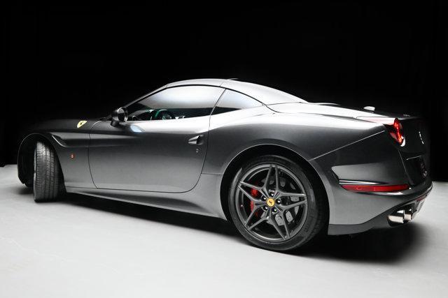 Photo of 2016 Grigio Silverstone Metallic Ferrari California