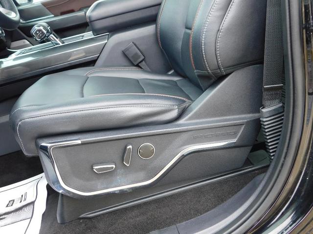 Photo of 2022 Agate Black Metallic Ford F-150