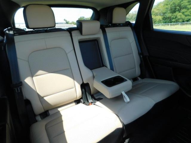 Photo of 2026 Vapor Blue Ford Escape